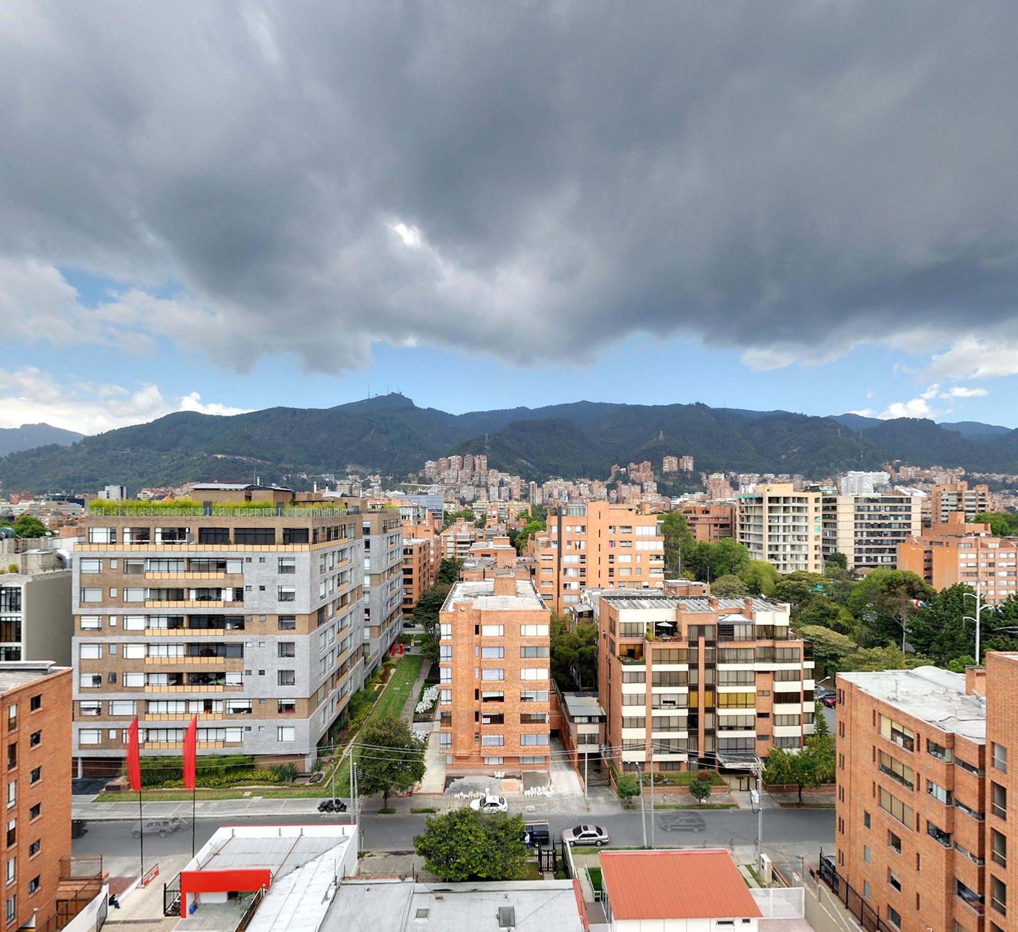 Hotel B3 Virrey Bogota Exterior photo